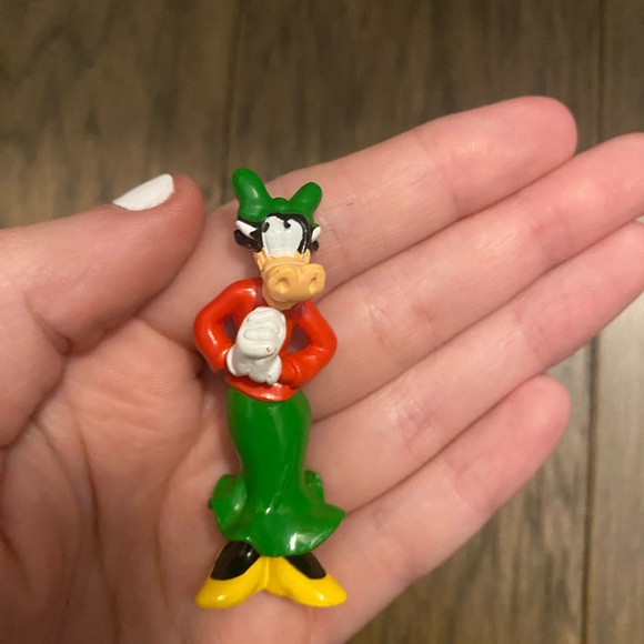 Mickey Mouse Set of 4 figures Cake Toppers Minnie Mouse Goofy Pluto Donald - Picture 5 of 6